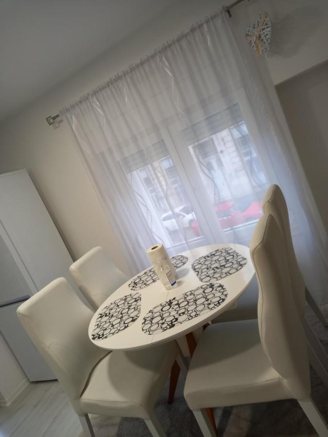 Aine Apartman - Old Bridge Мостар Экстерьер фото