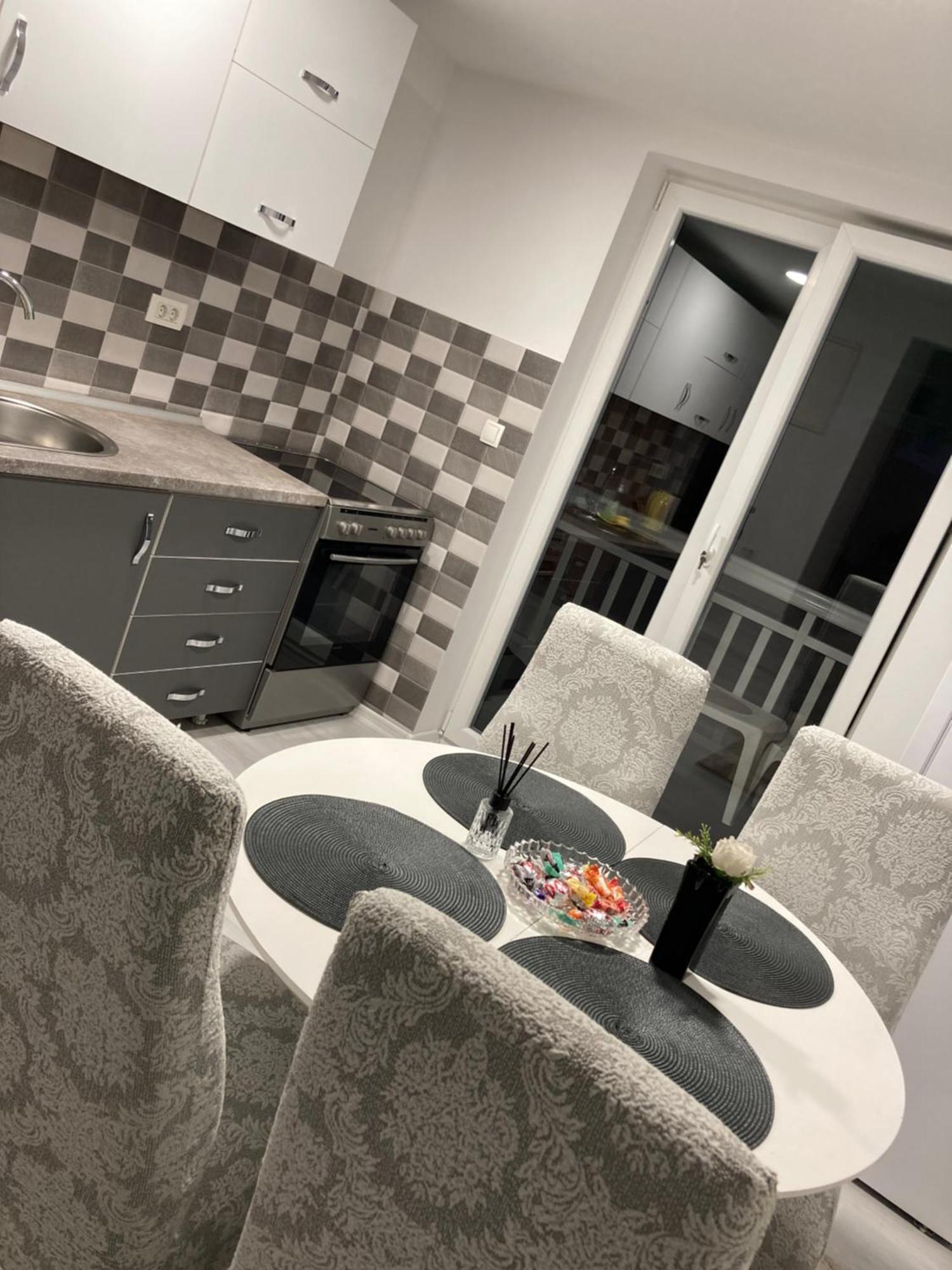 Aine Apartman - Old Bridge Мостар Экстерьер фото